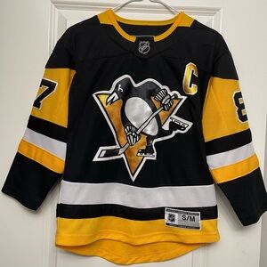 NHL- Sidney Crosby home jersey for the Pittsburgh Penguins, youth S/M